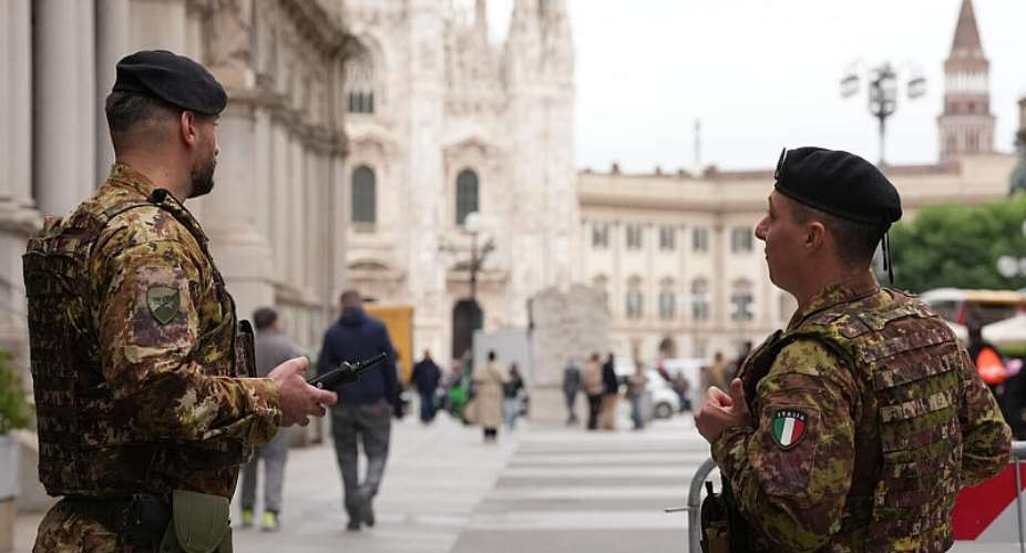 Soldiers patrol next to the Duomo gothic cathedral in Milan on October 23, 2026 after Italy Premier Giorgia Meloni announced new security measures. -  Luca Bruno, AP