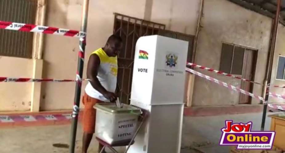Applications For Votes Transfer, Proxy Voting Opens