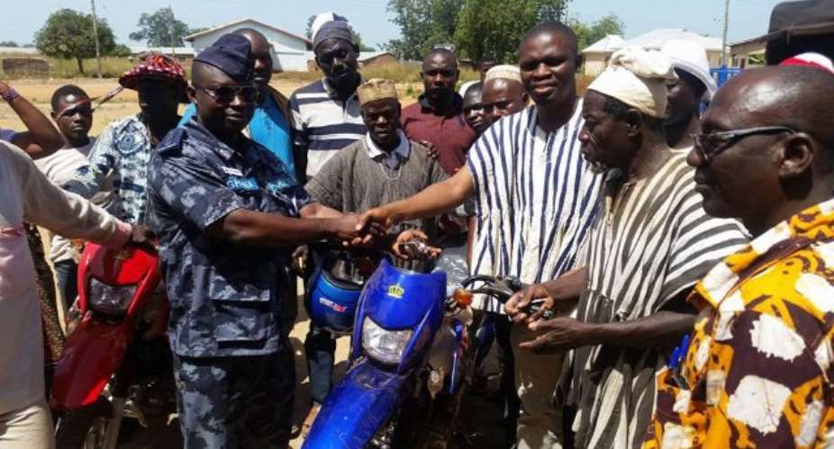 Yagaba-Kubori MP donates motorbikes to Yagaba Police