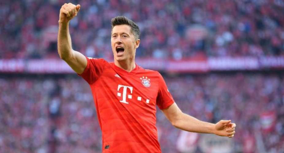 Bundesliga: Lewandowski Into The Record Books As Bayern Move Top