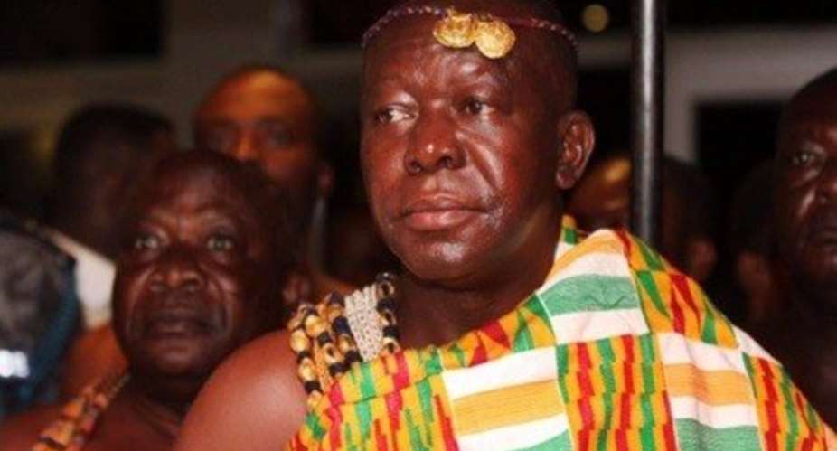Relinquish your stool if you want to be partisan – Asantehene to chiefs