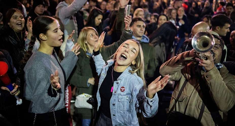People celebrate the victory of the Student List in parliamentary elections after president Aleksandar Vucic conceded defeat, Slavija Square, Belgrade, Serbia, October 26, 2026. -  Marko Djurica, Reuters