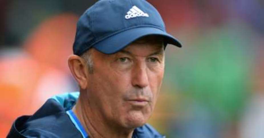 West Bromwich Albion: Pulis signs one-year extension with Albion