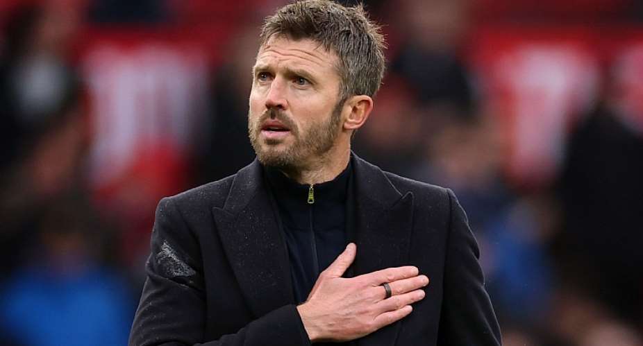 Getty ImagesImage caption: An emotional Michael Carrick was cheered as he walked around the pitch after Sundays defeat at Old Trafford