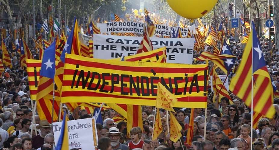 Spain Takes Charge Of Catalan Institutions