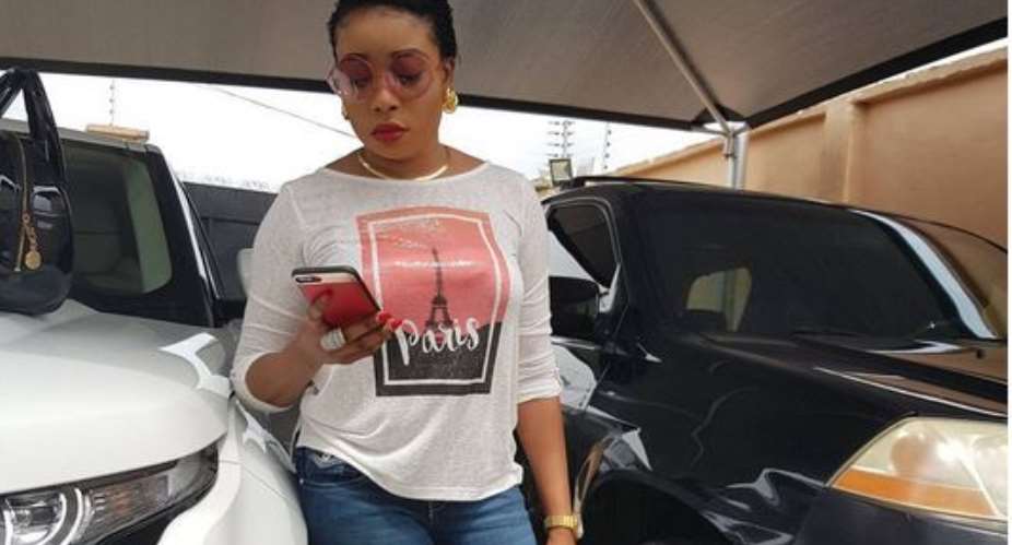 Dont use your P*SSy to do PromoActress, Lizzy Anjorin