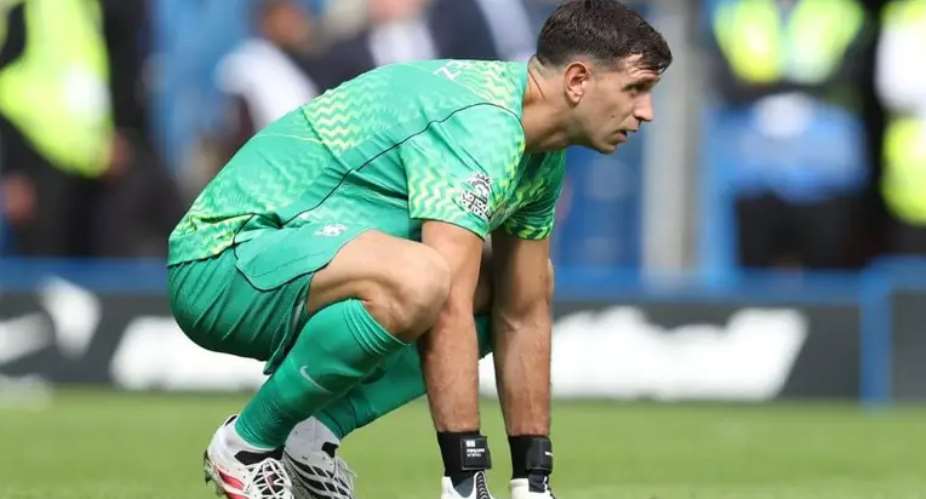 The Argentina international sustained the injury in the win at Everton on October 17. Alexander Canillas/MB Media/Getty Images
