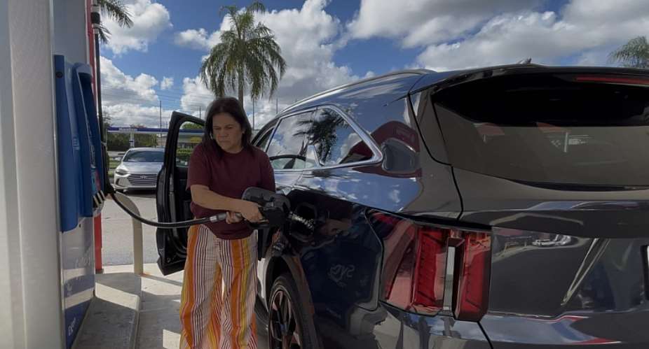 Petrol prices have doubled since last year and people like Celeste in the Latino-majority town of Doral, west of Miami, Florida, are feeling the pinch. But will it drain away support in this Republican stronghold? -  RFI/Jan van der Made