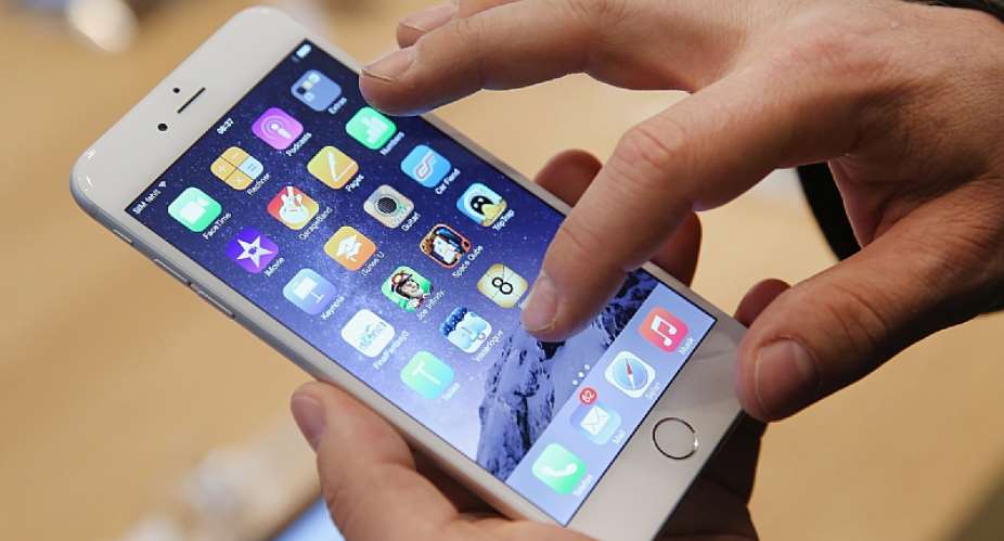Four Things To Do To Your Smartphone It Does Not Power On