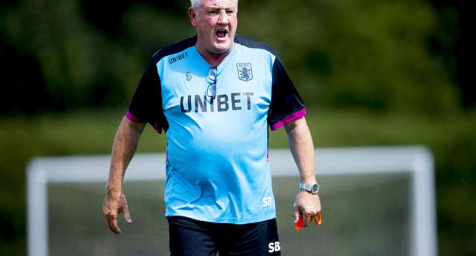 Albert Adomah's Aston Villa Sack Manager Steve Bruce After One Win In 10 Matches