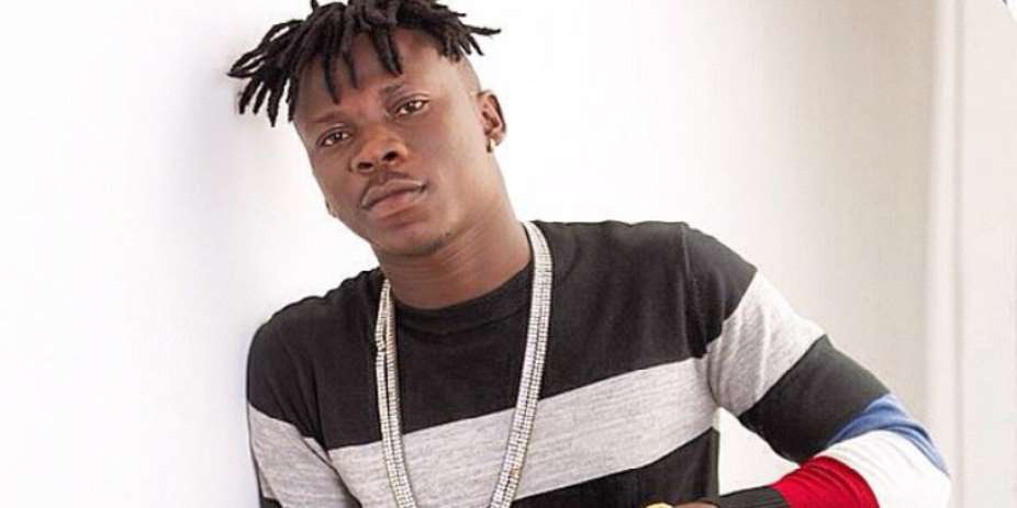 How Social Meida React To Stonebwoy For Wining most Promising Artiste At Irawma