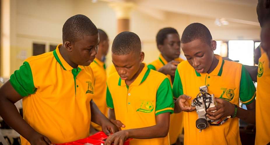 Christian Service University College Supports High School Robotics Competition