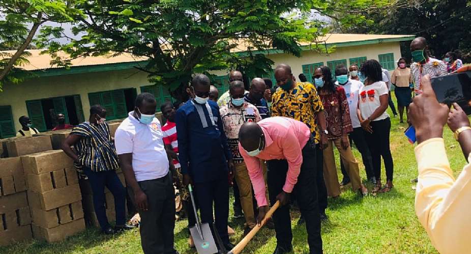 Obuasi East District Assembly cuts sod for 20- Seater toilet at CKC SHS