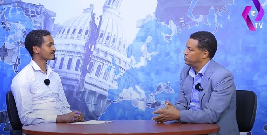 Journalists Tewodros Zerfu (left) and Nigussie Berhanu discuss the conflict that led to Ethiopia’s state of emergency on a Yegna TV program on August 16. Days later, both were arrested. A third journalist was arrested in early September and all three have been detained, sources told CPJ. (Screenshot: YouTube/Yegna TV)