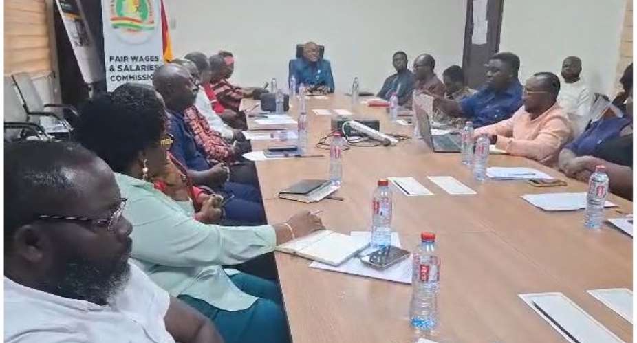 Teachers to remain on strike as talks with FWSC end in stalemate