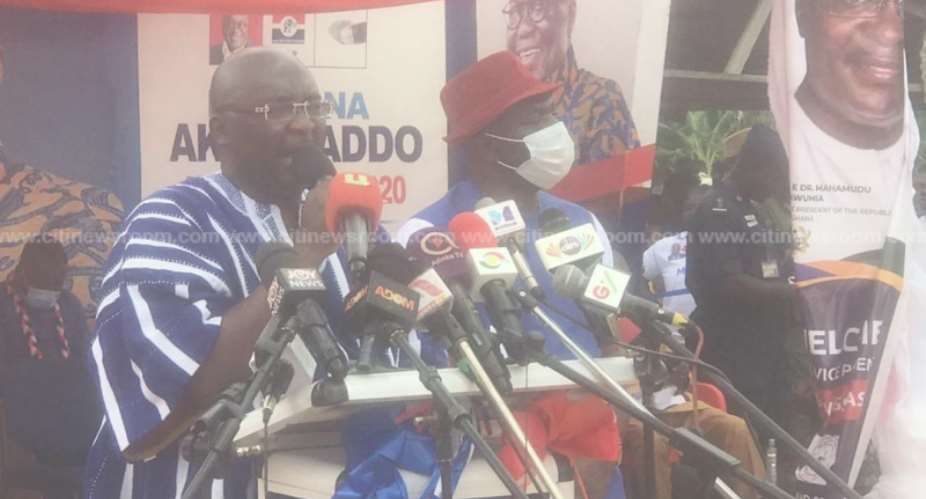 Gov't Piloting New Policy To Boost Cocoa Yield – Bawumia