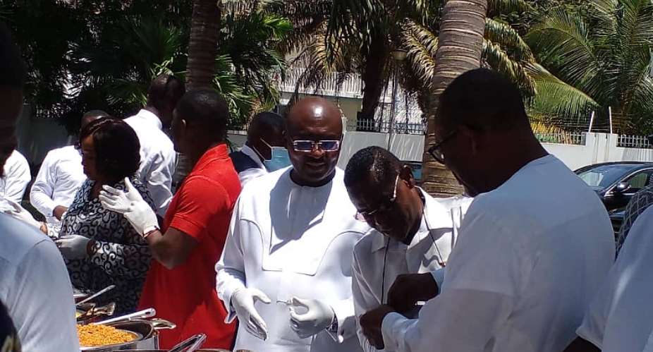 Bawumia celebrates 59th birthday with cured lepers