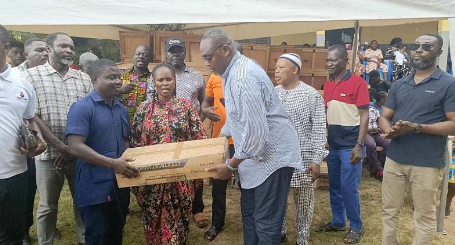 Dr. Minta Nyarku donates chopboxes, streetlights to boost education, security in Cape Coast North