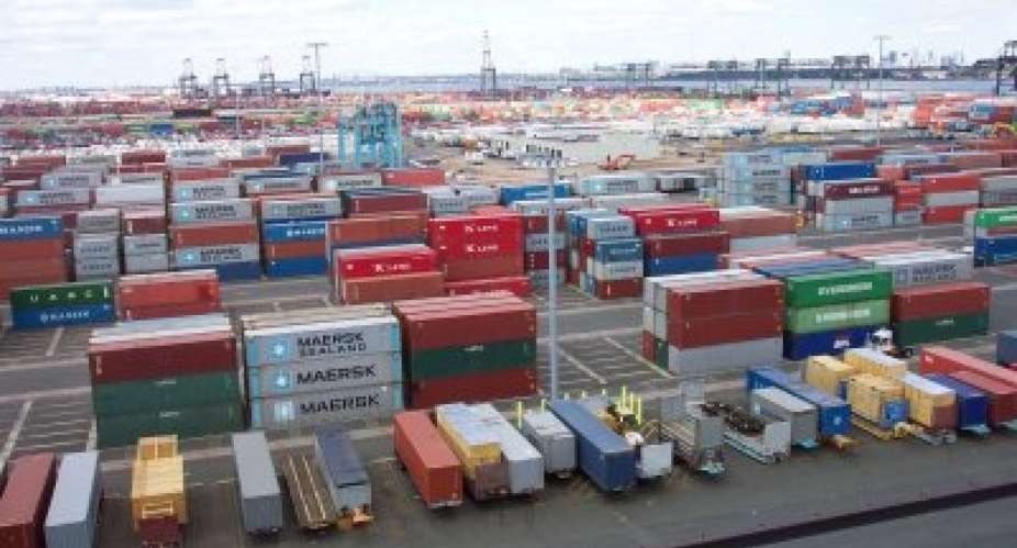 Importers, exporters demand stable cedi for business