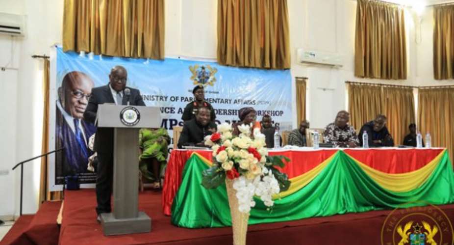 Develop strong bonds of co-operation – Akufo-Addo tells MPs, MMDCEs