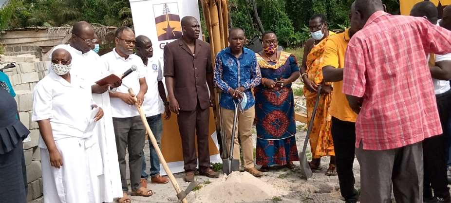 Ellembelle DCE cuts sod for expansion works on Eikwe Saint Martin de Porres Hospital