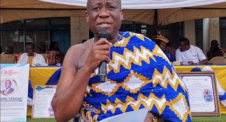Your contribution to growth of Osei Tutu SHS unparalleled – Dr. Asare Yeboah honoured