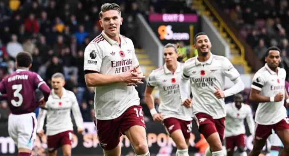 PL: Arsenal win at Burnley to go seven points clear