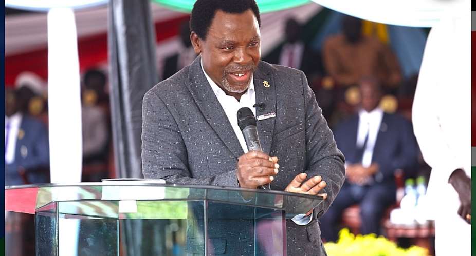 TB Joshua Leads South Sudan President In Prayers For Peace