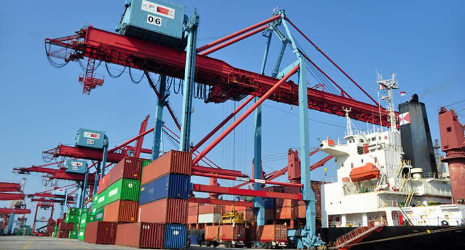 GPHA Cuts 20 Of Cargo Handling From MPS