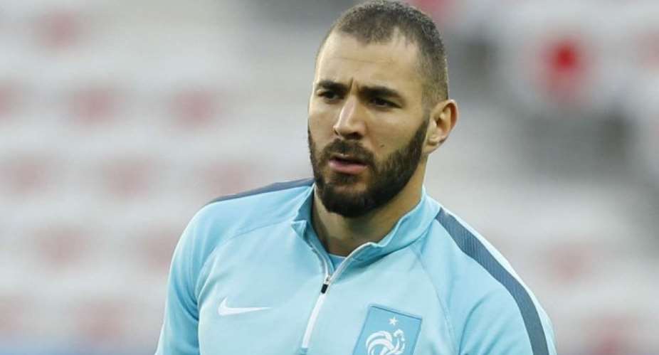 Benzema Asks France To Free Him For Another Country After Being Told His Inl. Career Is Over