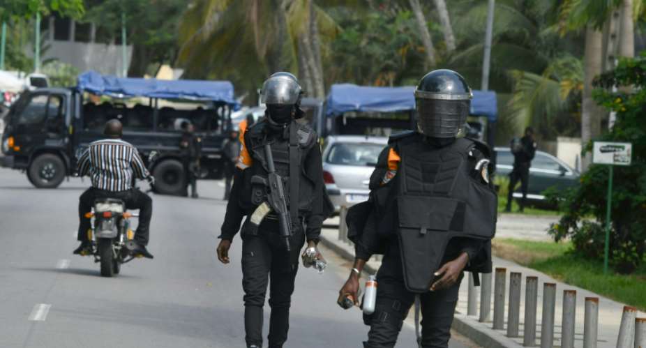 Ivory Coast: Journalists Detained, Attacked While Covering Contested Election