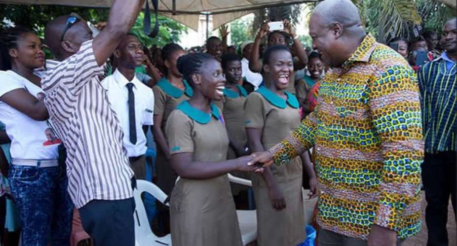 Photo of the week: Mahama handshake leaves nurse awe-struck