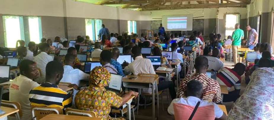 IIPGH organizes digital skills training for teachers