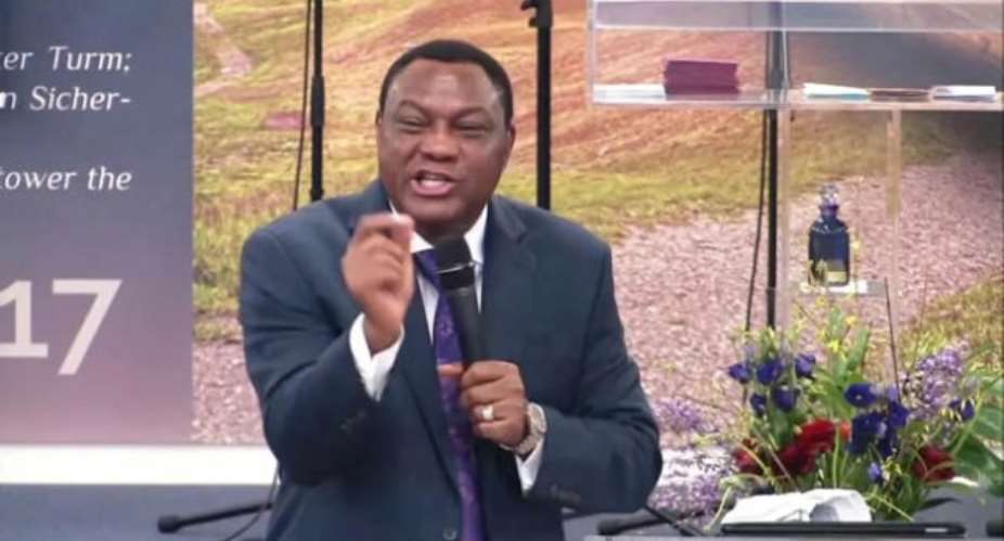 Red And Blue Are Colours For 2020 — Sam Korankye Ankrah
