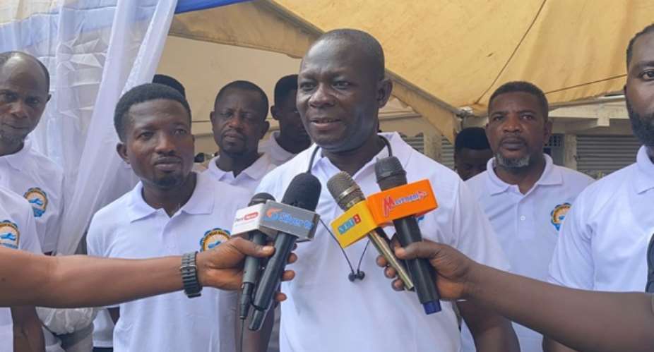 Ghana Footwear Manufacturers Association urges govt to curb importation of Chinese sandals