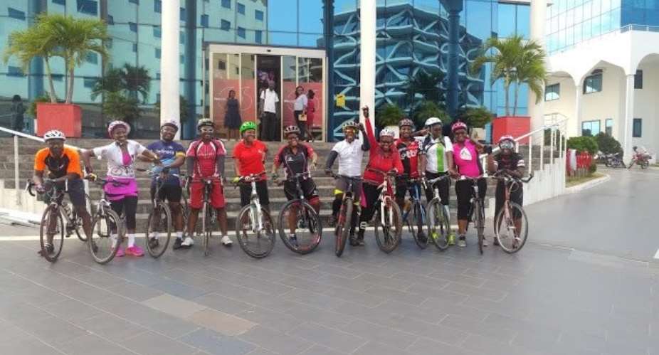 Vodafone CEO, Workers Cycle To Work To Promote Healthy Lifestyle