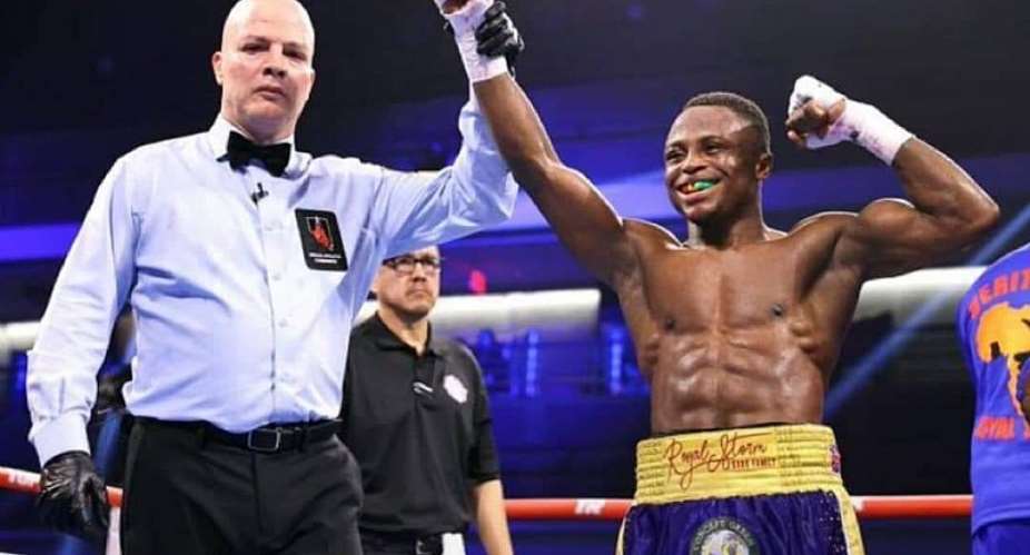 Ghanas Isaac Dogboe outpunches Christopher Daz to retain NABF featherweight title