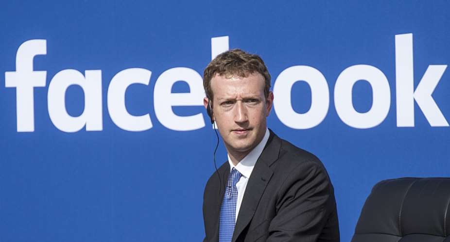 Losing Users: Mark Zuckerbergs Facebook Problems