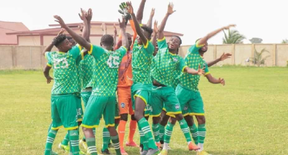 Match Report: Nsoatreman FC beat 10-man Asante Kotoko 1-0 to stay top of Premier League table