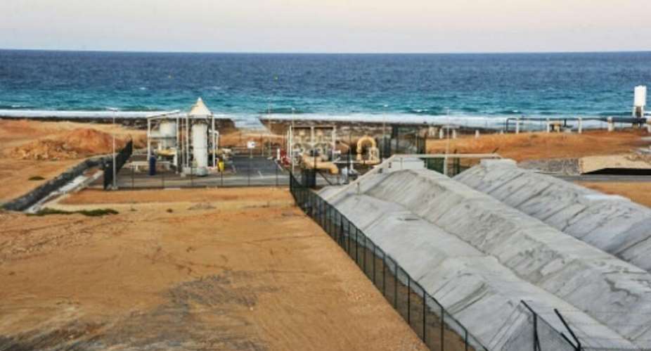 French-led investors sign deal to build desalination plant in Jordan
