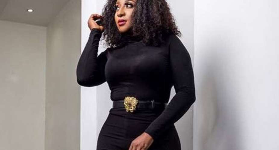 Actress, Ini Edo Looking Flawless with Nice Curves