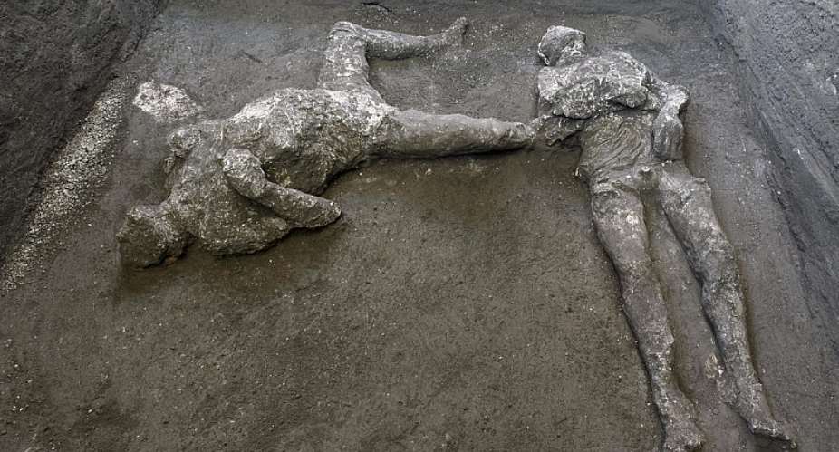 Pompeii dig reveals last moments of a master and slave before deadly eruption