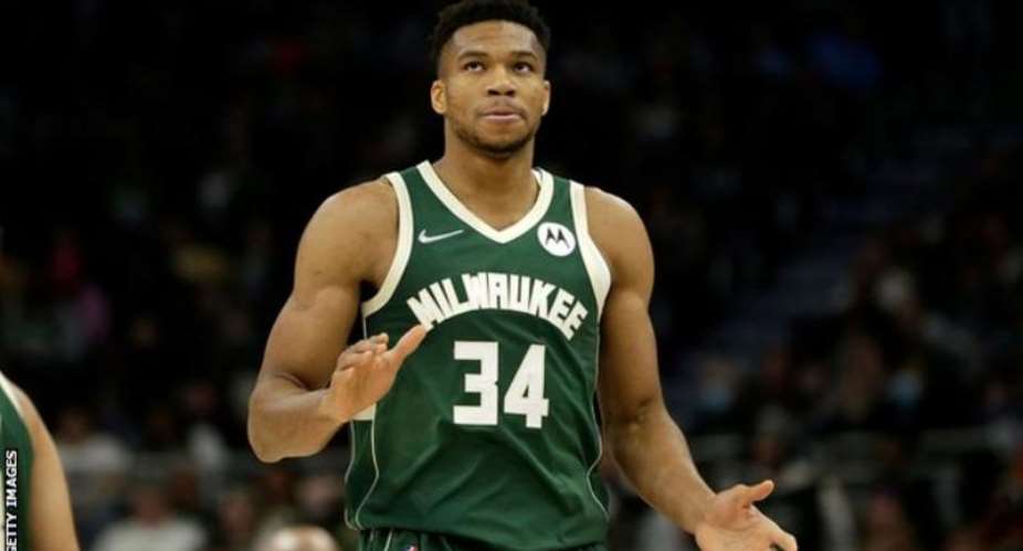 Giannis Antetokounmpo scored 12 points, eight rebounds and nine assists for the Bucks
