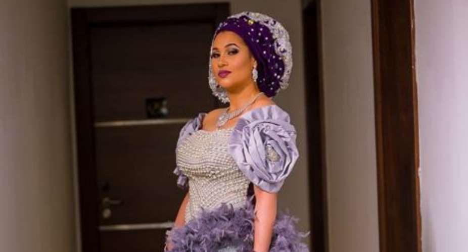Actress, Caroline Danjuma Causes Trouble at Oritsefemis Wedding
