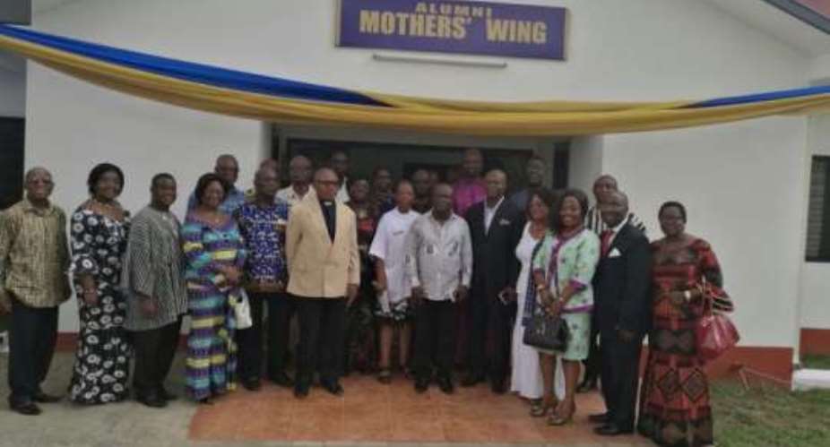 UG Alumni Association inaugurates university hospital mothers' wing