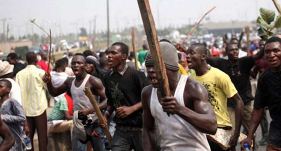 Irate Aboabo Youth Invade  Police Station Over Gay Suspect