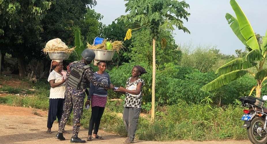 Good Samaritan Police officers quench thirst of firewood-seeking women