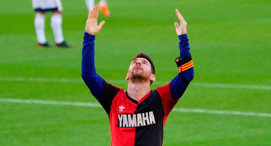 Lionel Messi Pays Tribute To Diego Maradona As Barcelona Beat Osasuna