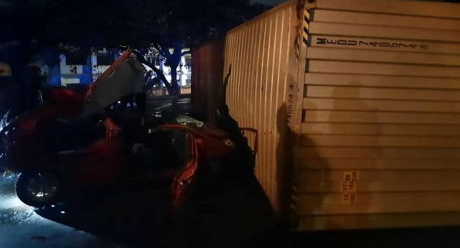 Container On Articulated Truck Falls On Car, Kills 2