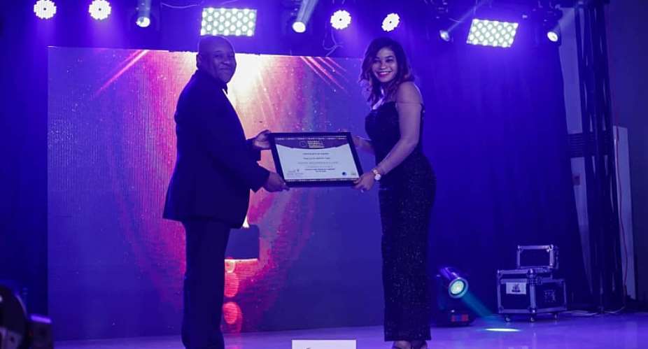 South Western Eye Clinic adjudged Outstanding Eye Care Specialist Company Of The Year
